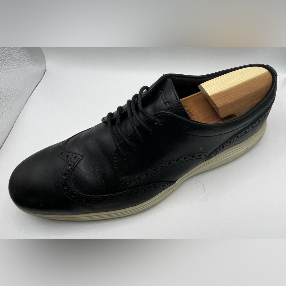Cole Haan Black Leather Oxfords with White Sole
